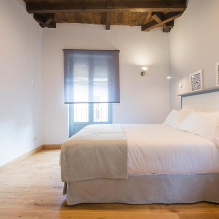Aldaba Apartamentos Толедо Екстериор снимка