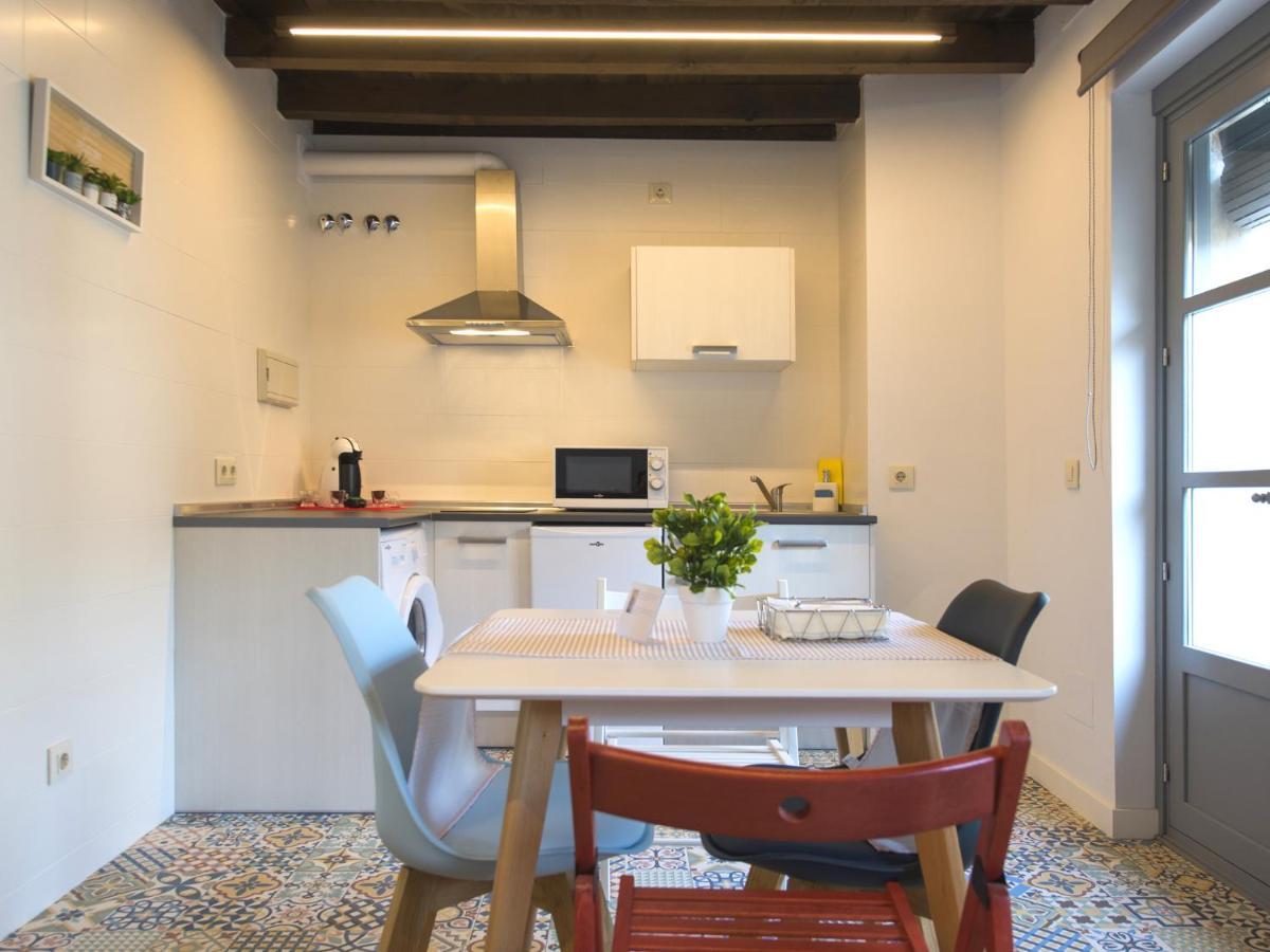 Aldaba Apartamentos Толедо Екстериор снимка