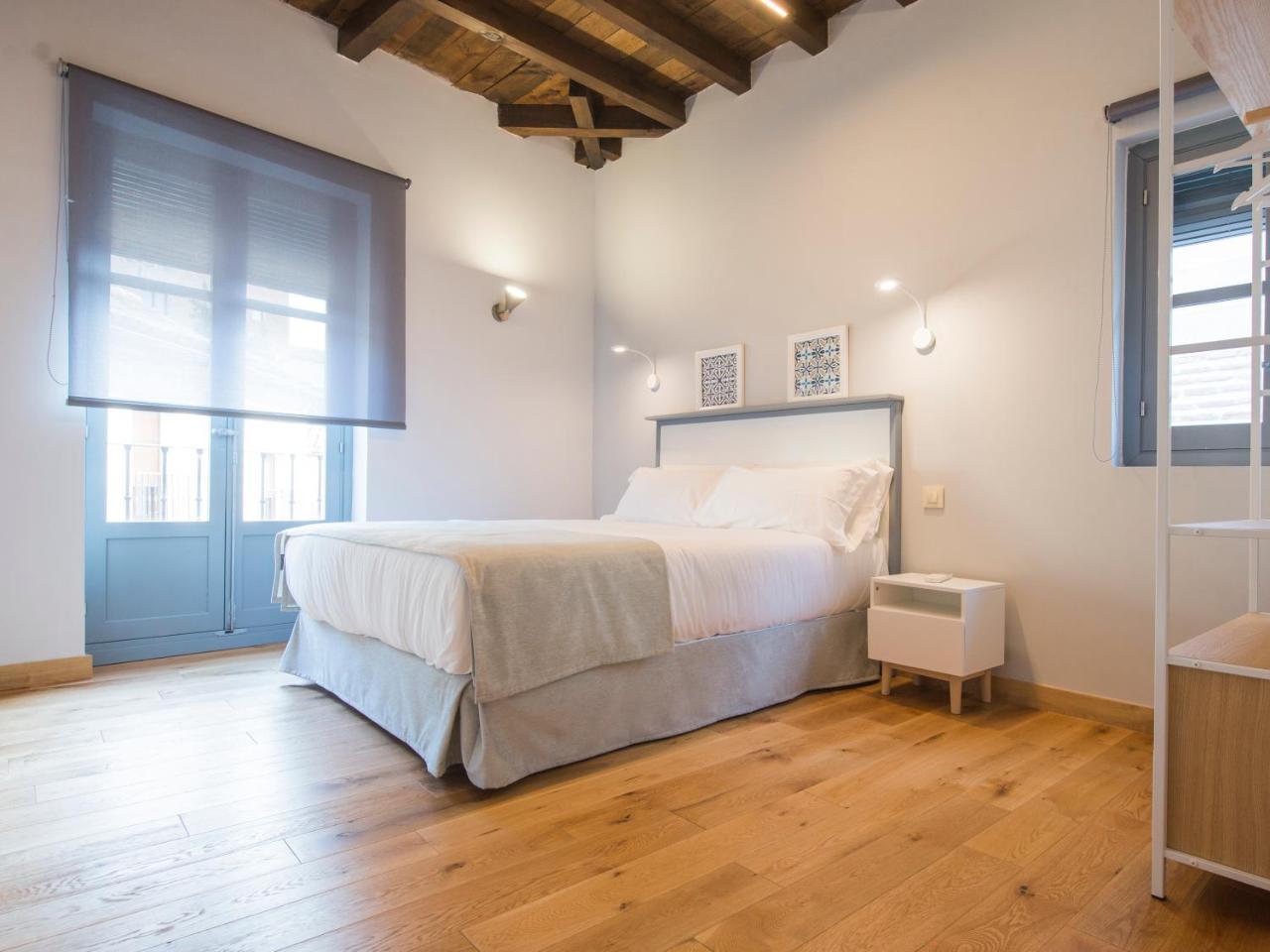 Aldaba Apartamentos Толедо Екстериор снимка