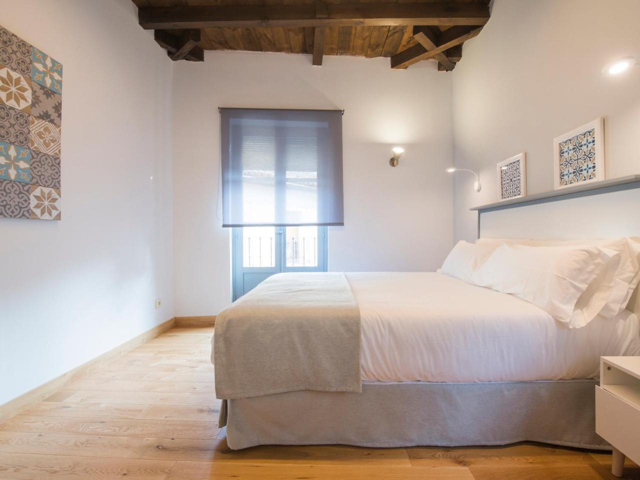 Aldaba Apartamentos Толедо Екстериор снимка