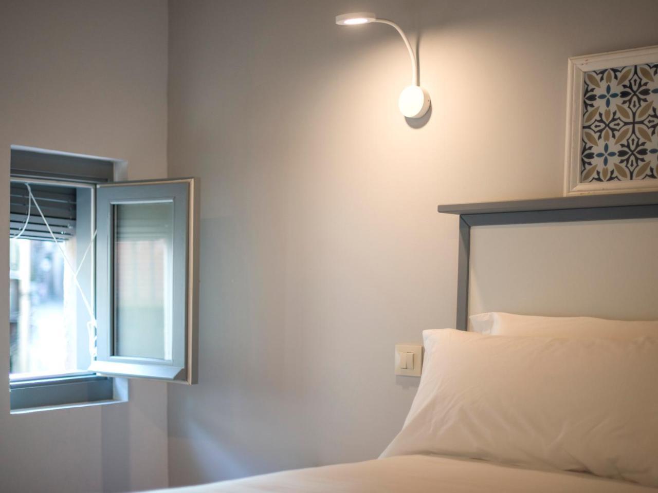 Aldaba Apartamentos Толедо Екстериор снимка