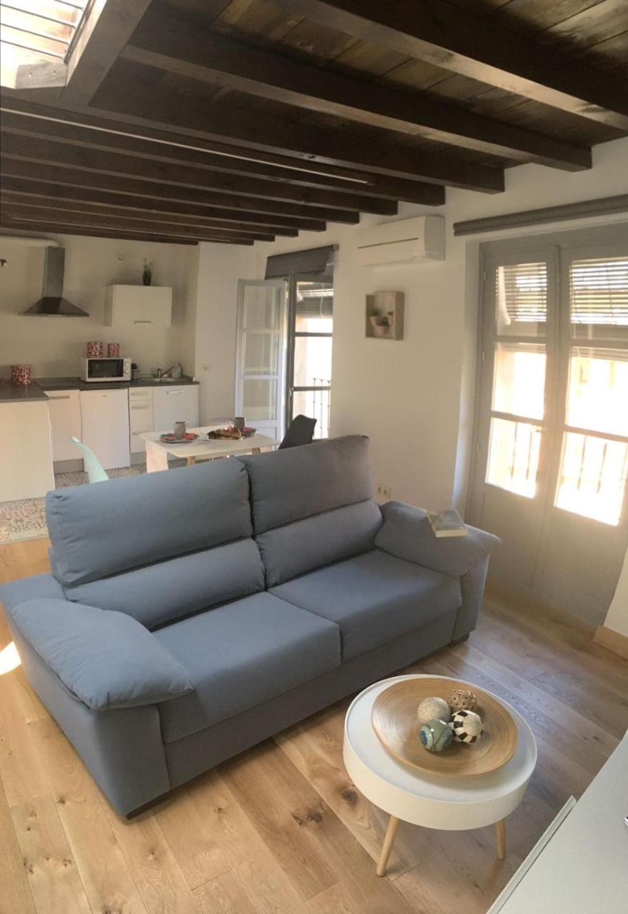 Aldaba Apartamentos Толедо Екстериор снимка